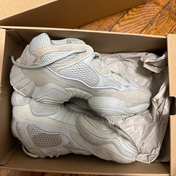 Yeezy 500 Box in Brown